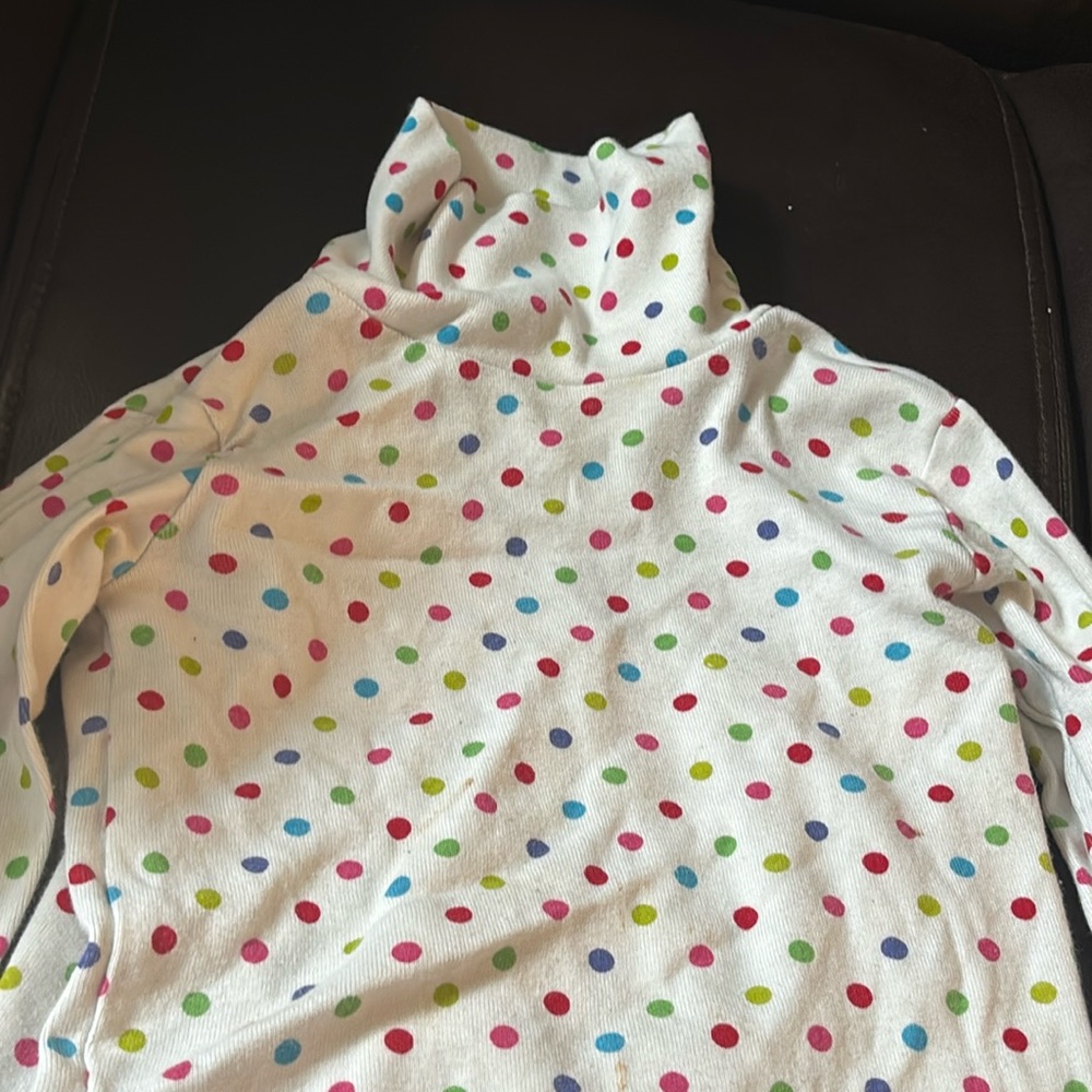 2T girls turtle neck T-shirt